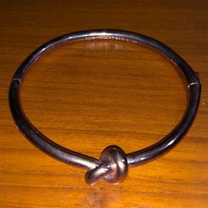 kate spade rose gold sailor’s knot hinge bangle